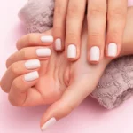 Manucure ou Pieds + Vernis Semi Permanent Simple (VSP)
